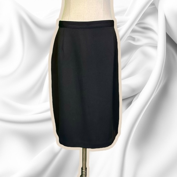 Halston Vintage Black Pencil Skirt Size 12 - Picture 1 of 12